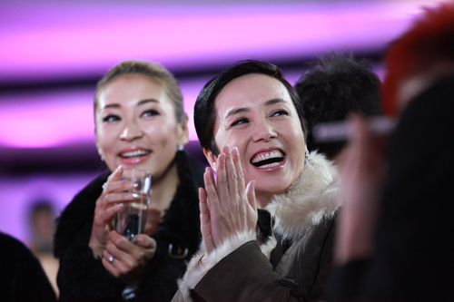 “餡餅計(jì)劃”實(shí)施，F(xiàn)IRST青年電影展“成果對(duì)接”顯效應(yīng)