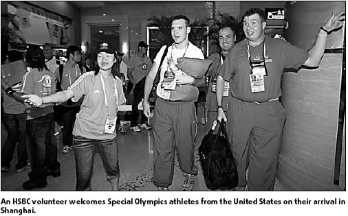 HSBC staff happy to volunteer services