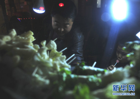 【新春走基層】舟曲:希望點亮黑的夜