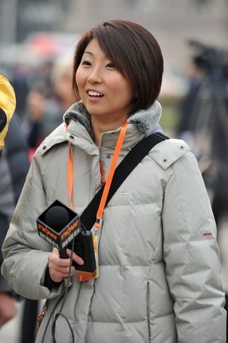 2010兩會(huì)：女記者身影