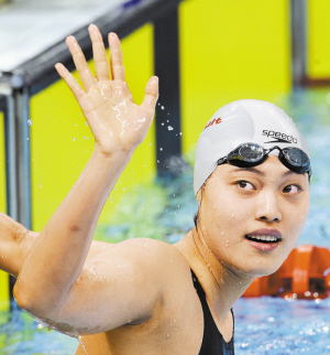 中國(guó)選手唐奕女子100米自由泳打破賽會(huì)紀(jì)錄