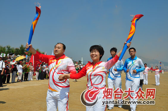 亞沙會火炬今日在煙臺傳遞 奧運冠軍邢傲偉第一棒