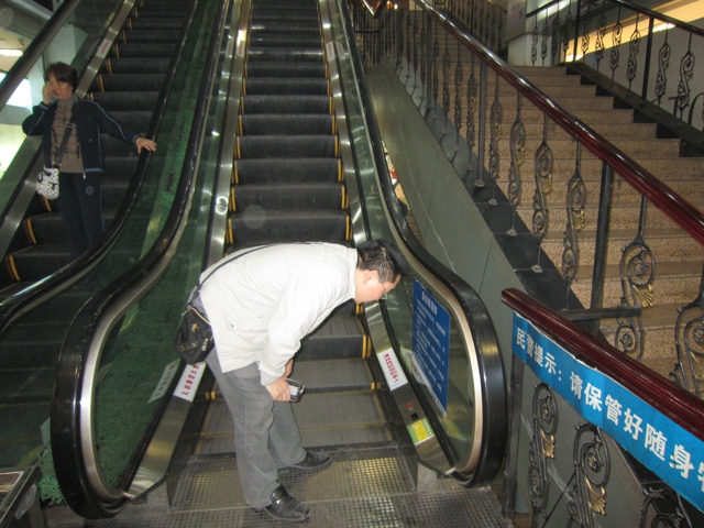 東興區(qū)開展特種設(shè)備安全檢查確保賽事安全