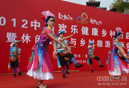 休閑農(nóng)業(yè)游成汶川支柱產(chǎn)業(yè) 帶動(dòng)農(nóng)民增收3倍