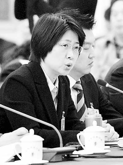 代表委員談提升經(jīng)濟(jì)發(fā)展質(zhì)量:低效投資是中國經(jīng)濟(jì)最大水分