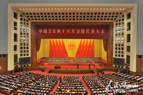 李建國：促進農民工、困難企業職工公平享有社會保障