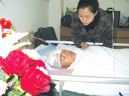 江蘇紀(jì)曉飛：勇斗持刀行兇歹徒