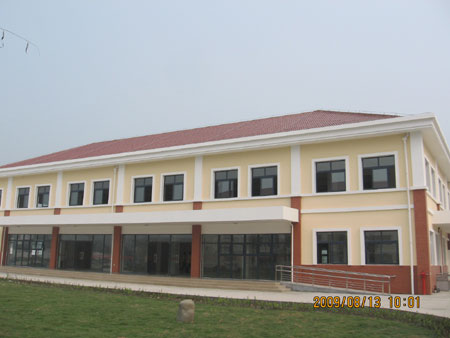 地震無情人有情 閩助災(zāi)區(qū)重建學(xué)堂
