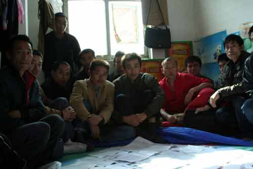 深圳百余名民工因無(wú)勞動(dòng)合同查職業(yè)病遭拒