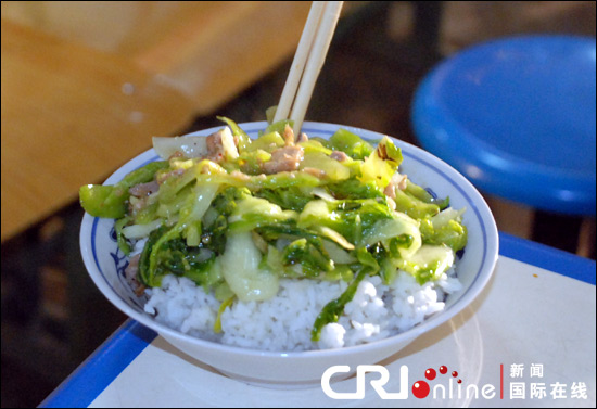 志愿者在山里學校的晚餐(組圖)