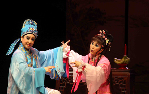 臺灣歌仔戲元宵夜泉州精彩上演（圖）