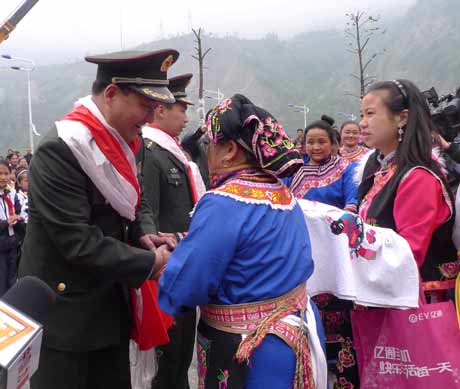 汶川縣銀杏鄉(xiāng):帶著感恩的心奮進