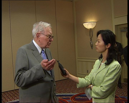 巴菲特：貨幣進(jìn)入貶值時(shí)代 賭中國未來十年好事不斷