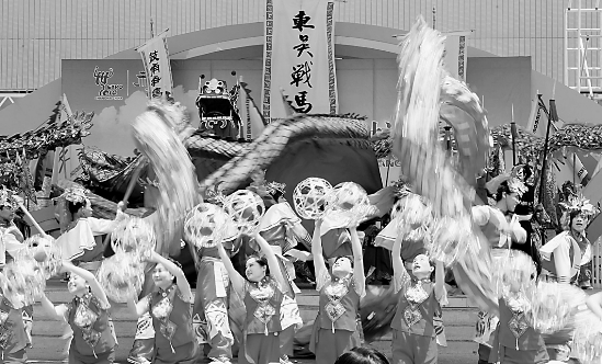 上海世博會(huì)杭州城市主題日昨閃亮登場