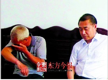 趙作海新居20天建成 河南高院院長(zhǎng)登門道歉(圖)