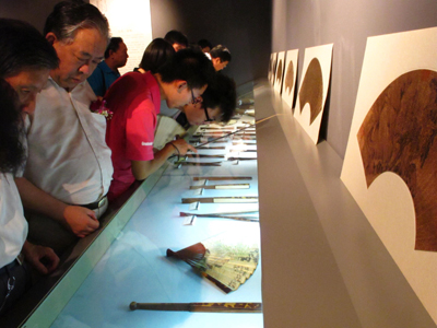“清風徐來”中國（蘇州）折扇藝術展在京開幕