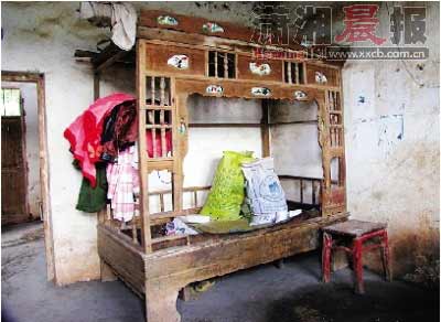 鐵腕局長(zhǎng)3年懲辦53貪官 親侄女婿犯案照查