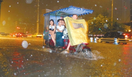 最高溫度將超40℃ 四川多市州發(fā)布高溫橙色預(yù)警