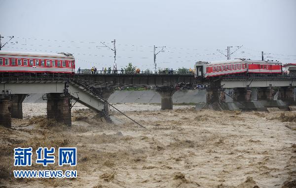 K165次旅客已安全轉(zhuǎn)運(yùn) 寶成鐵路運(yùn)輸逐步恢復(fù)正常