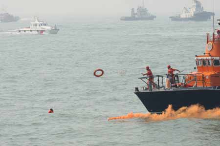 兩岸首次共同進行大規模海陸空聯合搜救演練