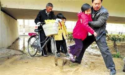 鄭州供水管7年連續爆管10次 水廠被迫停產