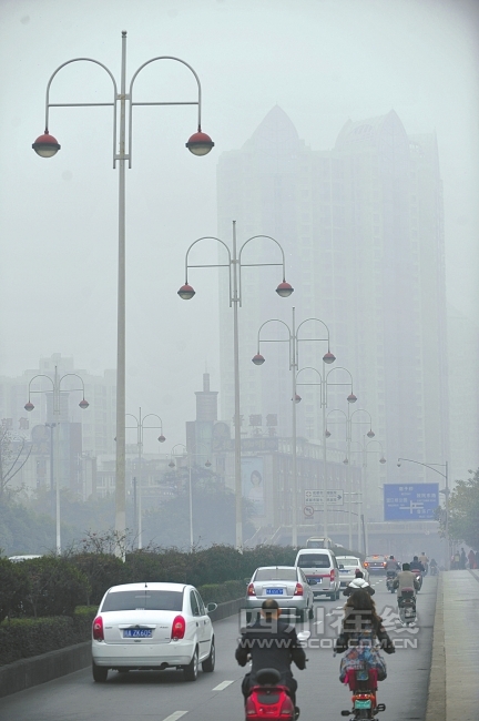 橙色預警 霧鎖川內11城