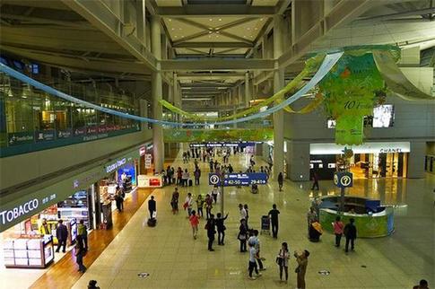 出國購物血拼最佳場所 全球十大機場免稅店