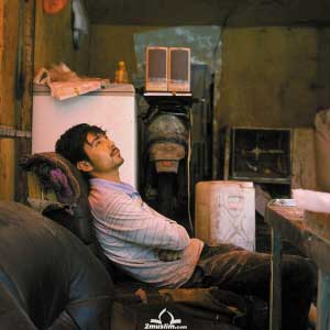 寧波“馕餅大叔”形似金城武迷倒上萬(wàn)“微粉”