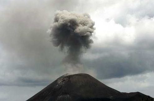 火山噴發(fā)時(shí)20個(gè)震撼景觀