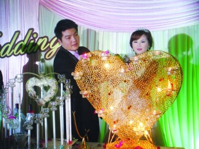 “最美護士”婉拒多名求婚者與相守4年男友結婚