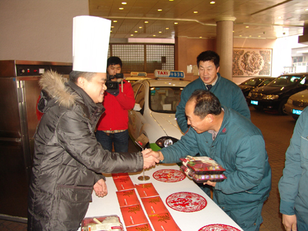 沈陽盛貿飯店：愛心午餐大派送