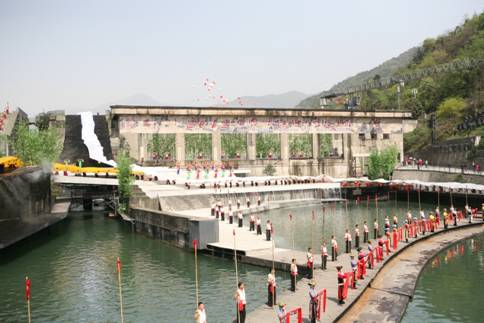 2012年中國都江堰清明放水節隆重開幕
