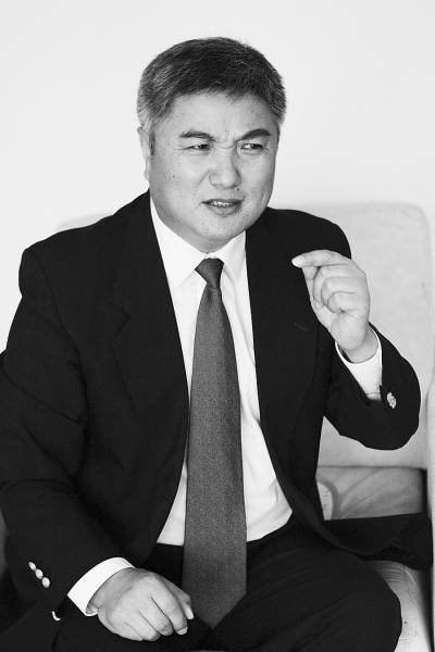 中國(guó)高中生被指國(guó)家意識(shí)超美日韓 人生觀最務(wù)實(shí)