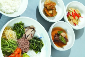 云端之上味蕾起飛 盤點航空公司招牌飛機(jī)餐
