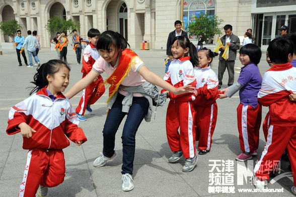 天津：低保、單親、外來務工子女圓夢母親節