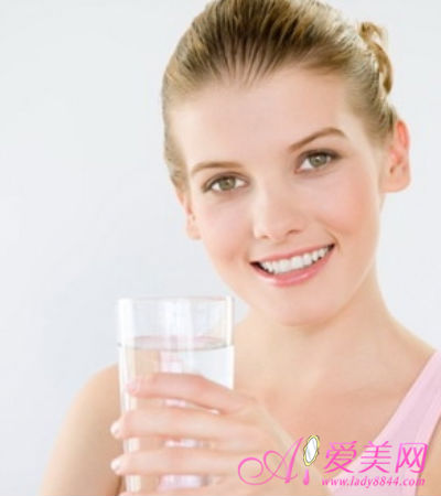 喝水并不是越多越好!剖析飲水的四大誤區