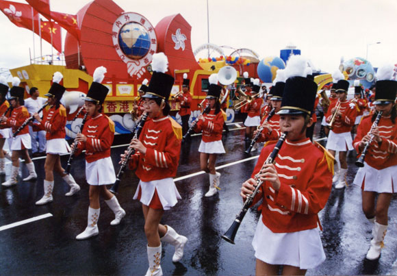 1997香港回歸：載夢飛香江