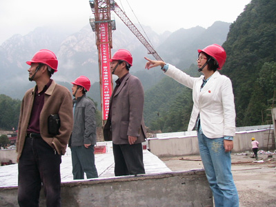 黃山風景區(qū)發(fā)展旅游經濟推進創(chuàng)先爭優(yōu)