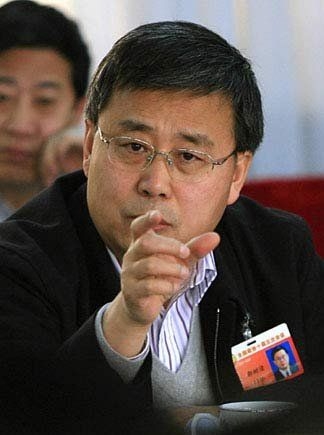 證監會連續3天喊話力挺藍籌股 分析稱需謹慎對待