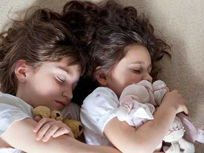 怎么睡覺會短命 睡一半容易崩潰