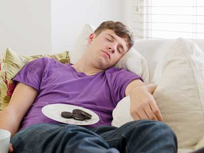 怎么睡覺會短命 睡一半容易崩潰