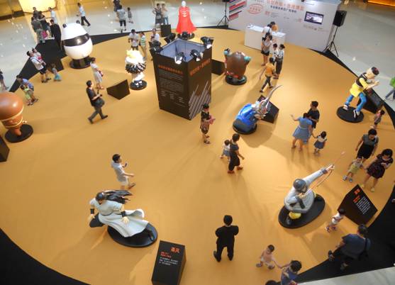 “香港原創(chuàng)漫畫(huà)人物巡禮”在杭州萬(wàn)象城展出