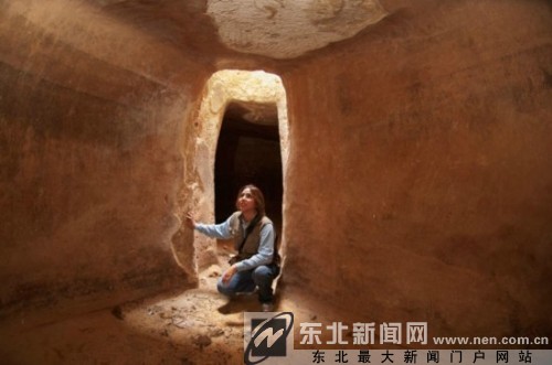 考古學家探墓還原埃及艷后真容(組圖)