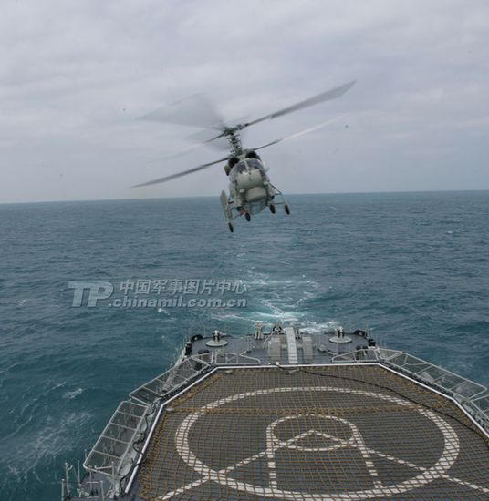 中國戰(zhàn)艦疑遭不明潛艇偵查 反潛直升機緊急起飛