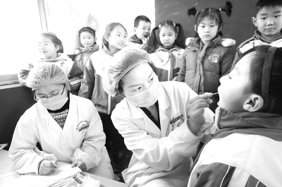 兒科醫(yī)師缺口20萬，誰來給孩子看??？