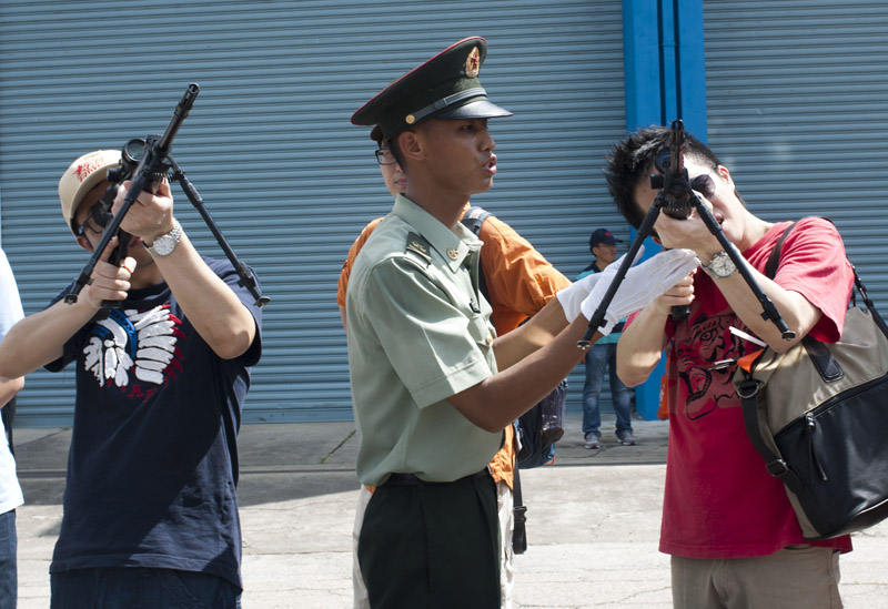 高清：駐港部隊舉行“軍營開放日”活動