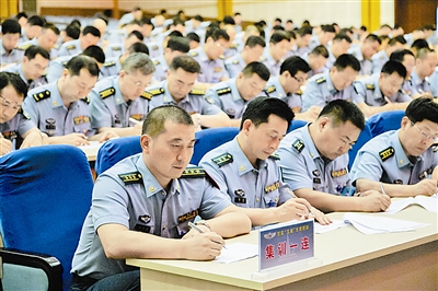 一步一動，為了強軍目標落地生根