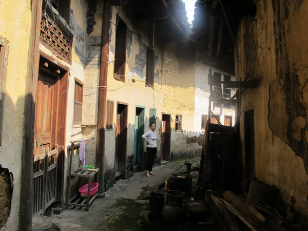 東方的古羅馬城堡——贛南客家圍屋