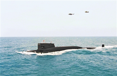 英雄核潛艇，驚濤駭浪寫忠誠(chéng)