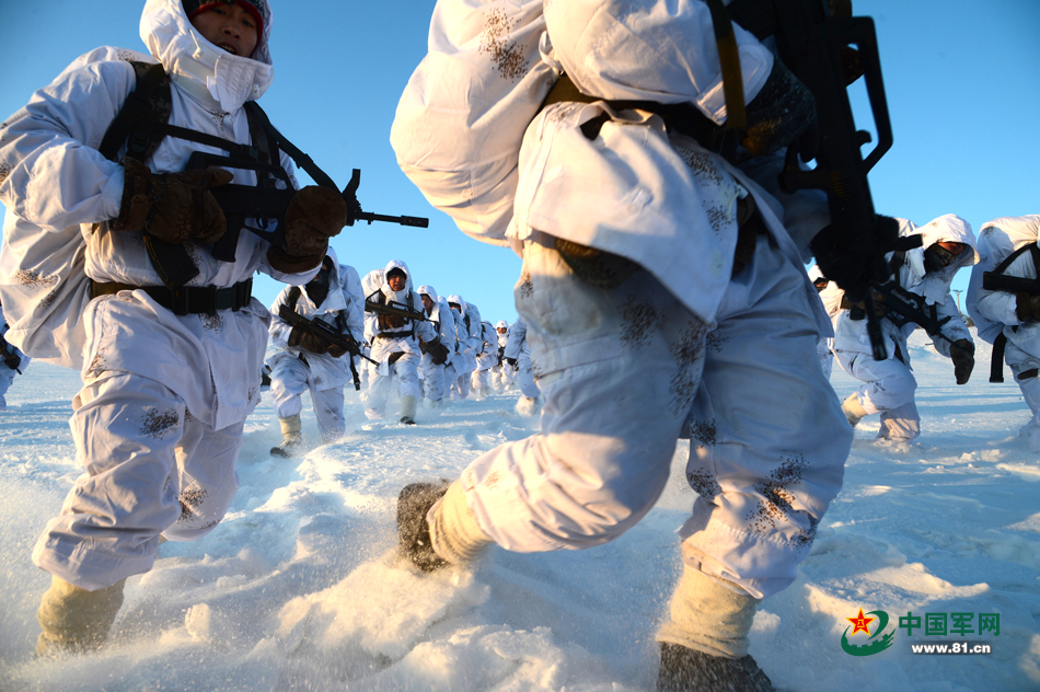 沈陽軍區(qū)某特戰(zhàn)旅-34℃練官兵作戰(zhàn)能力